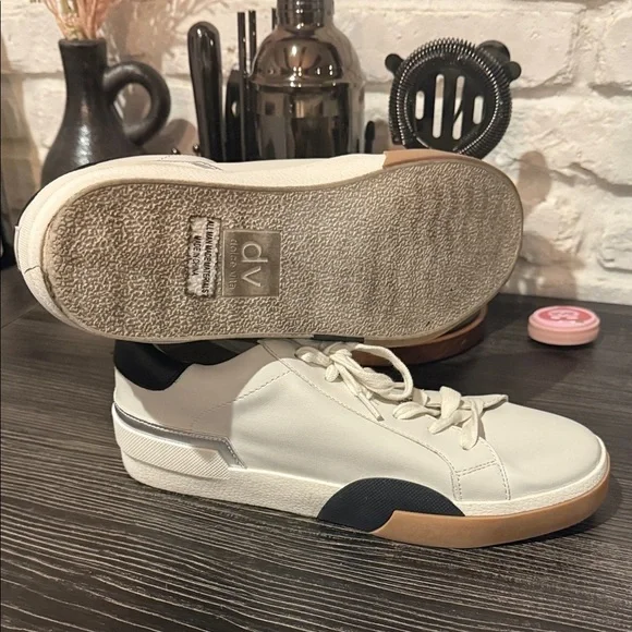 DV by Dolce Vita White and Black Sneakers - Picture 6 of 8